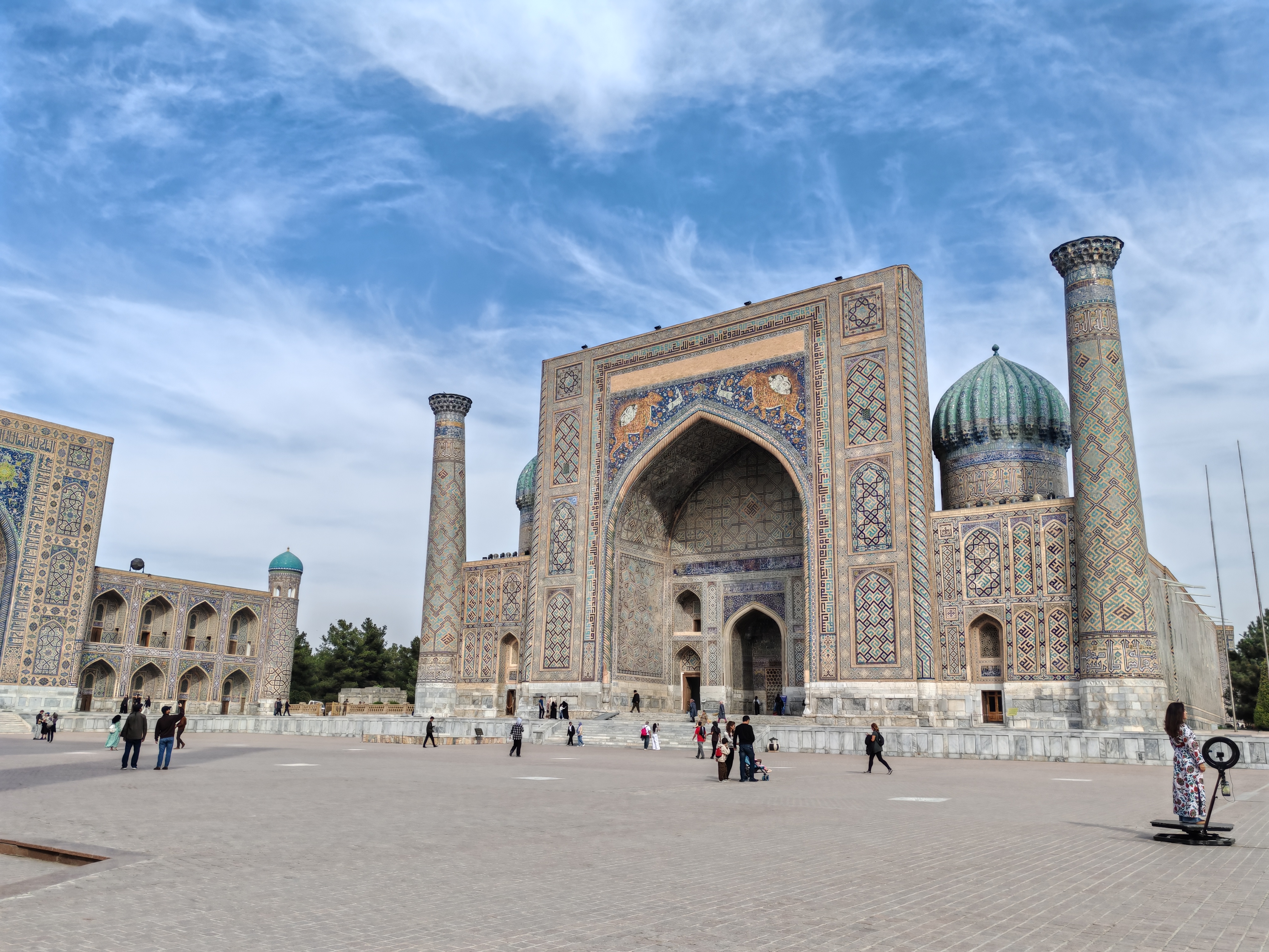 21-tägige Uzbekistan- und Turkmenistan-Route ab Taschkent über Samarkand, Buchara, Merv, Ashgabat, Darvaza, Koneurgench, Nukus, Moynaq und Khiva